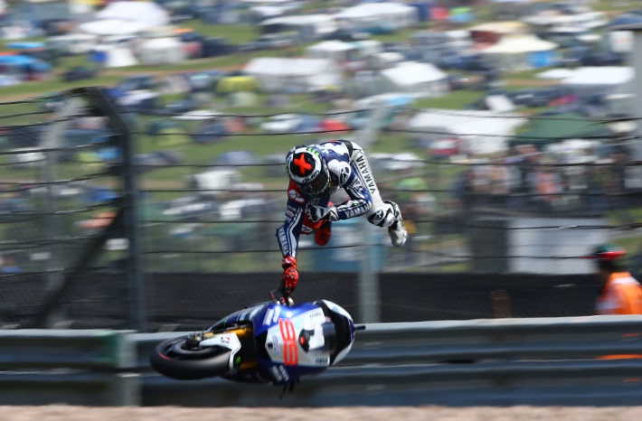 lorenzo-crash-germany
