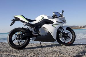 Sports Marketing: Oltre i limiti, per scoprire nuovi orizzonti. Mitu Monteiro testimonial di Energica, RTR Sports