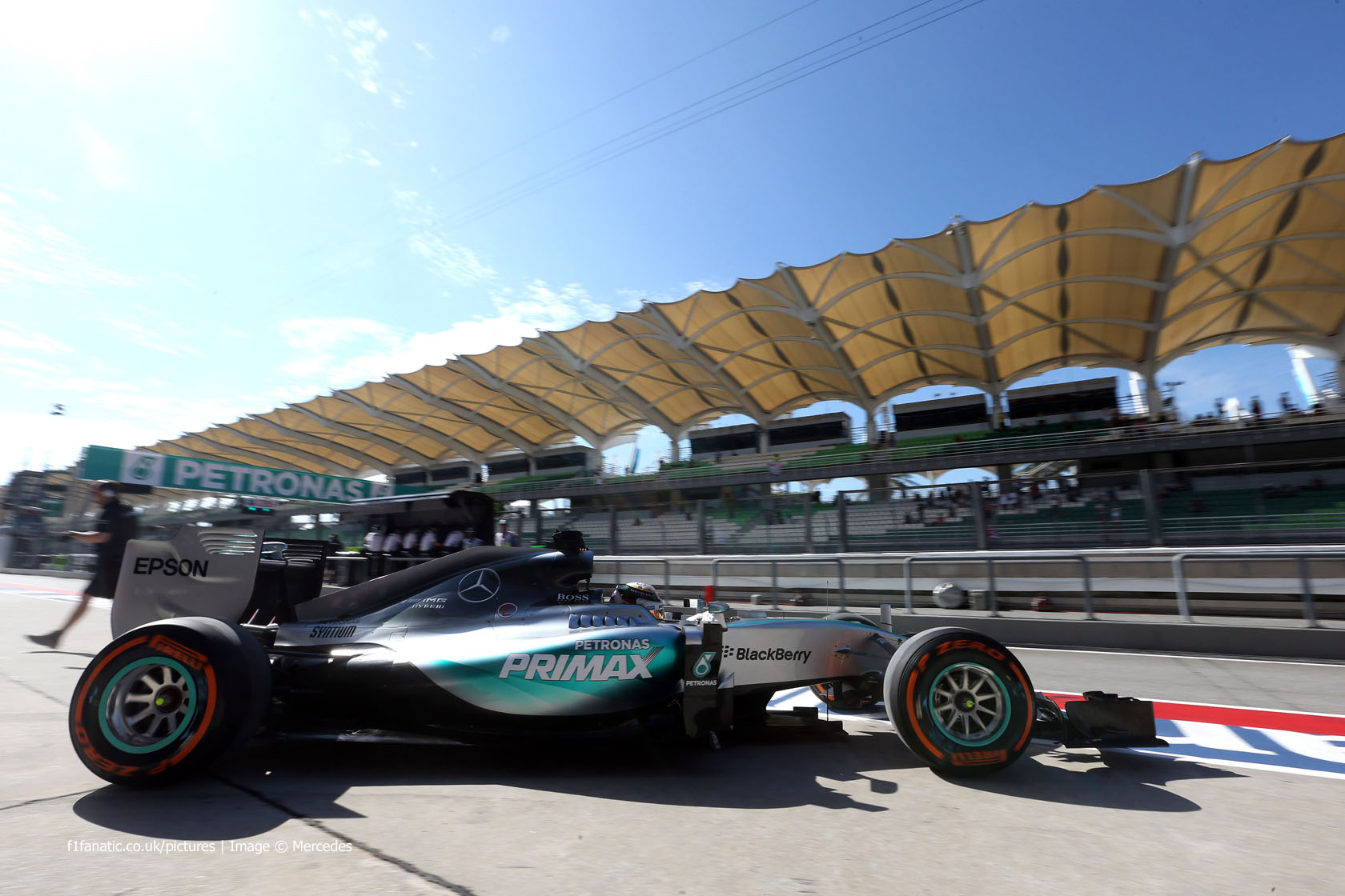 F1: Mercedes pair top Malaysian practice sessions as Manor get on track, RTR Sports