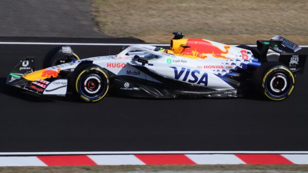 Şirket Logomu Bir F1 Aracına Koymak İçin Ne Kadar Ödemeliyim?